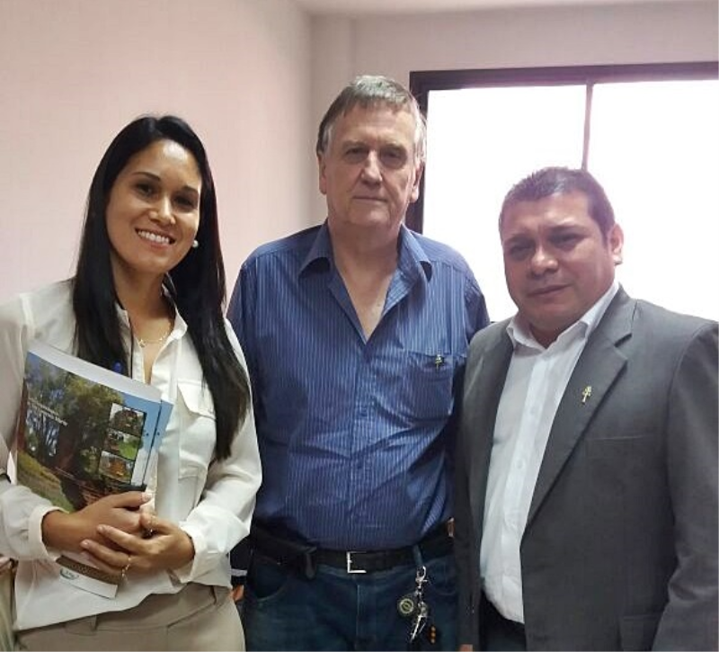 Comitiva são-luizense participa da assinatura de acordo internacional 